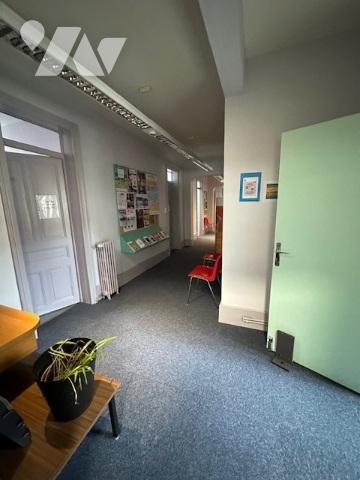 Ensemble immobilier à usage de bureaux à BAR LE DUC