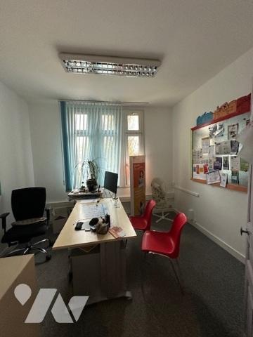 Ensemble immobilier à usage de bureaux à BAR LE DUC