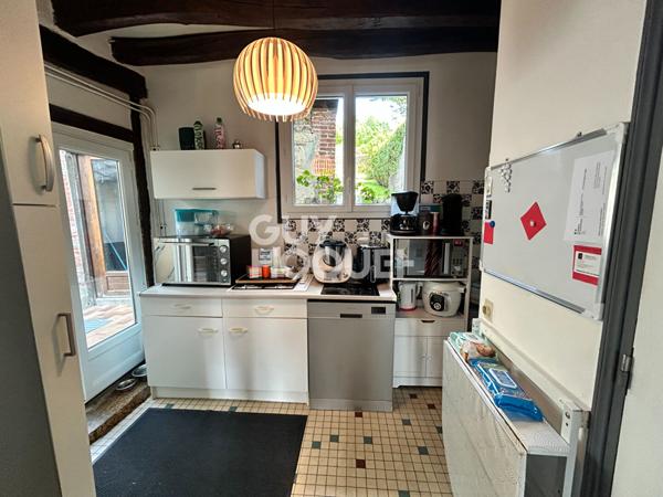 15 MINUTES DE LISIEUX MAISON DE BOURG - 4 PIÈCES 70 M²