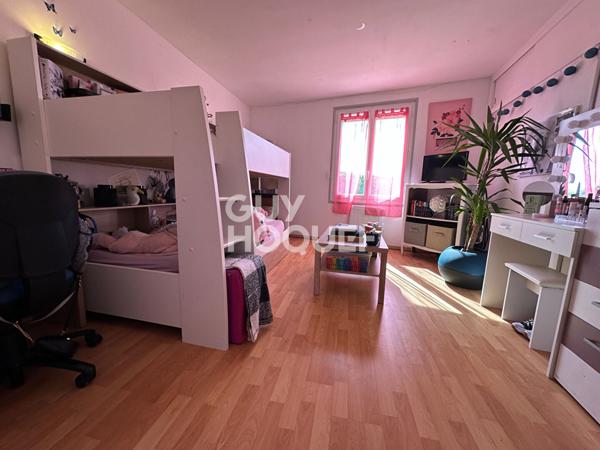 15 MINUTES DE LISIEUX MAISON DE BOURG - 4 PIÈCES 70 M²