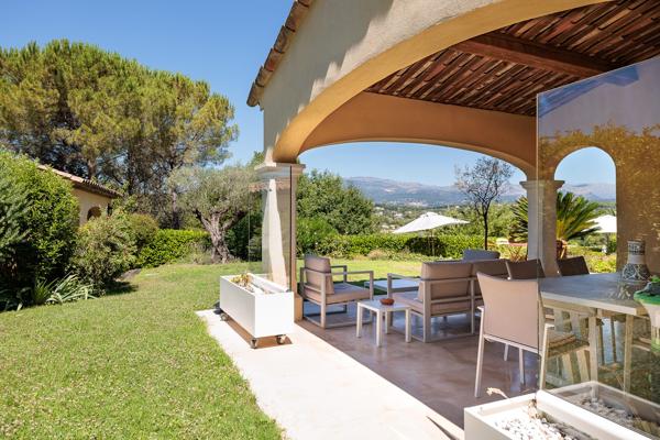 Magnifique villa familiale - Vue dégagée