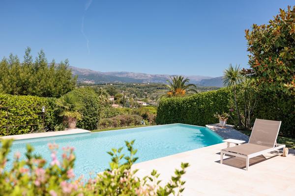 Magnifique villa familiale - Vue dégagée