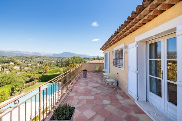 Magnifique villa familiale - Vue dégagée