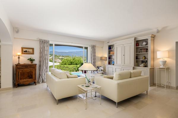 Magnifique villa familiale - Vue dégagée