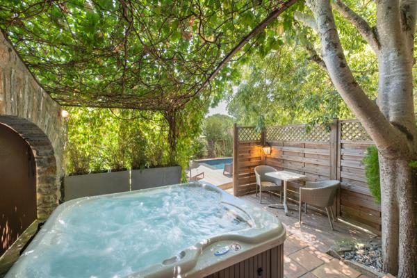 Vente Mas Montpellier 9 Pièces 343 m²
