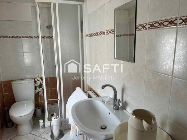 Maison de charme avec toiture neuve, à deux pas des thermes de Cransac