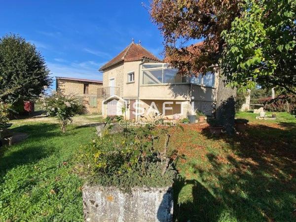 Corps de Ferme à Ste CROIX : 2 Maisons (96 m² & 50 m²), 427 m² bâtiments agricoles & 140  m² de dépendances