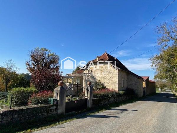Corps de Ferme à Ste CROIX : 2 Maisons (96 m² & 50 m²), 427 m² bâtiments agricoles & 140  m² de dépendances