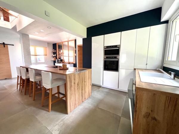 Très belle maison à Lallaing : Semi-Plain-Pied de 170 m² sur 3 300 m² de Parcelle Verdoyante