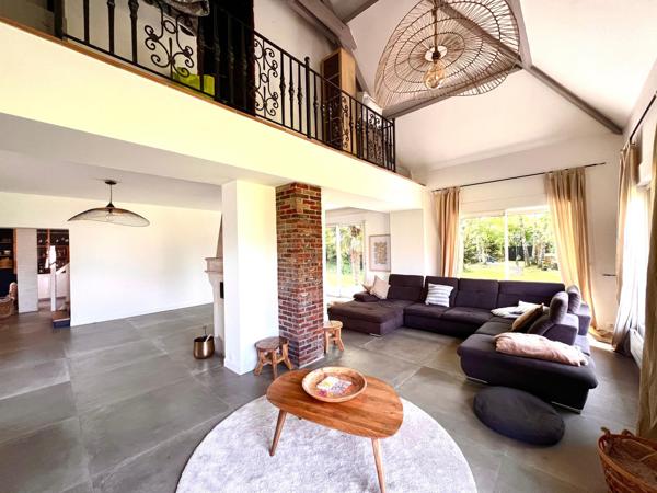 Très belle maison à Lallaing : Semi-Plain-Pied de 170 m² sur 3 300 m² de Parcelle Verdoyante