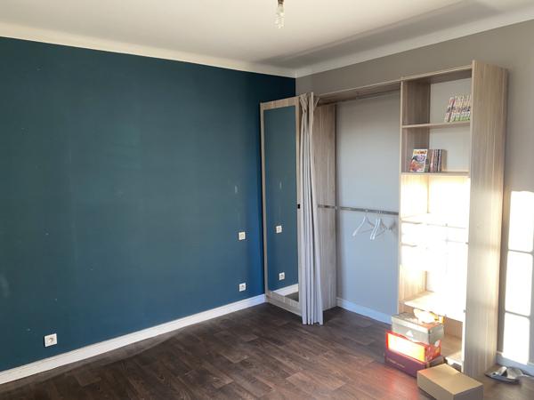 LAVAL Centre ville Rive droite