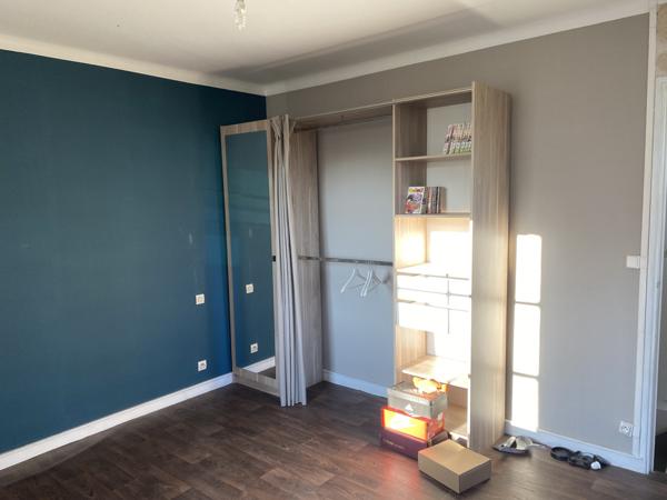 LAVAL Centre ville Rive droite