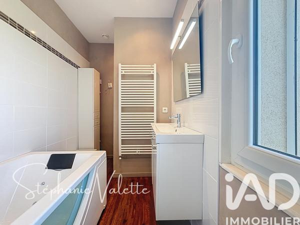 Maison à vendre 6 pièces 196 m² Montmeyran