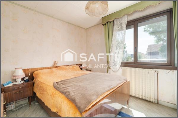 Maison individuelle sur sous sol, belle surface, idéalement située ...