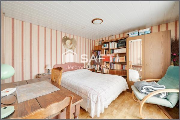 Maison individuelle sur sous sol, belle surface, idéalement située ...