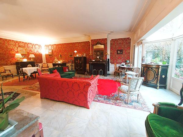 Maison 8 pièces 280 m2