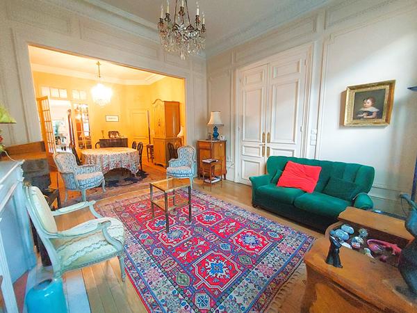 Maison 8 pièces 280 m2