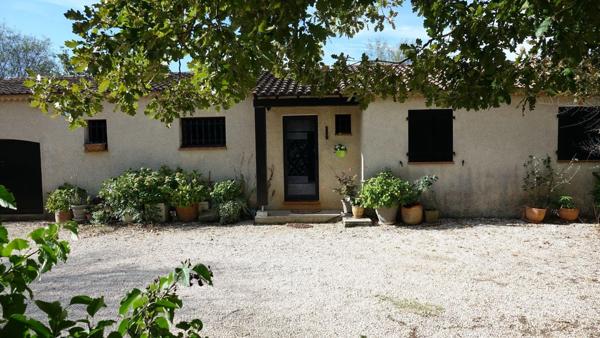 Maison plain pied sur un terrain de 4207 m²