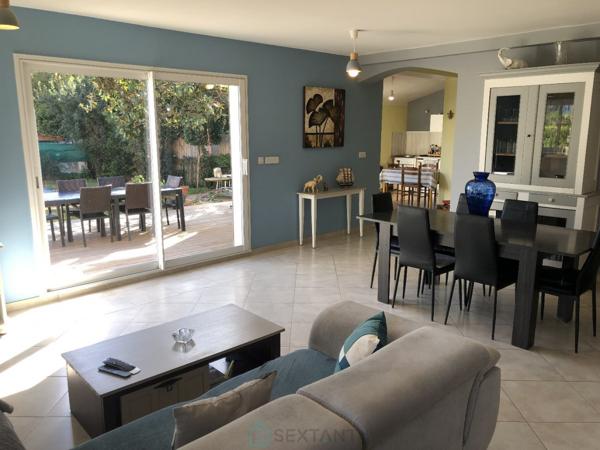 Villa dans un quartier résidentiel recherché