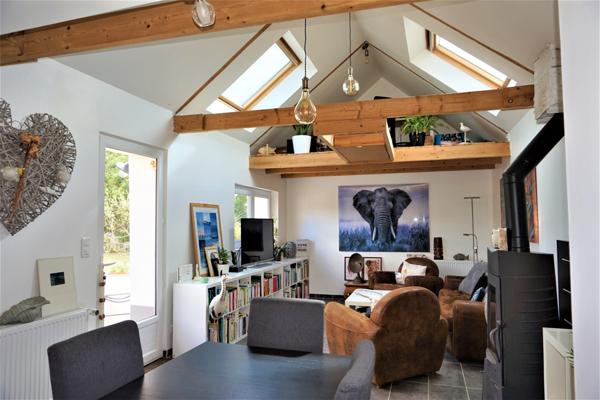 CHARMANTE MAISON RÉNOVÉE CLOS DE MUR