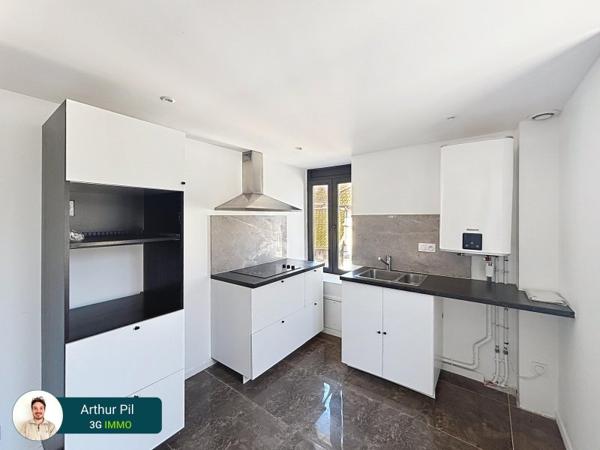 Vente / Appartement à Saint-Étienne-de-Saint-Geoirs (38590)
