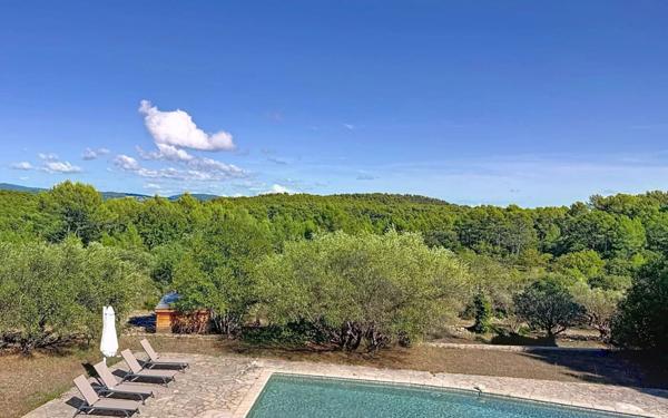 Maison à vendre    6 pièces • 144,33 m2 Salernes