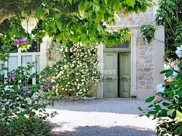 MAISON DE MAITRE