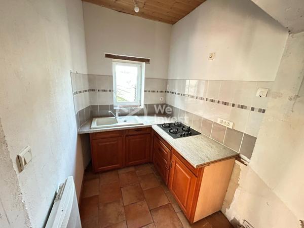 À proximité du centre de Villemandeur – Ensemble immobilier avec fort potentiel
