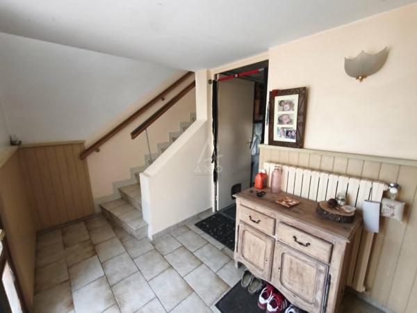 EXCLUSIVITÉ – Maison familiale avec jardin, garage et fort potentiel à Albertville