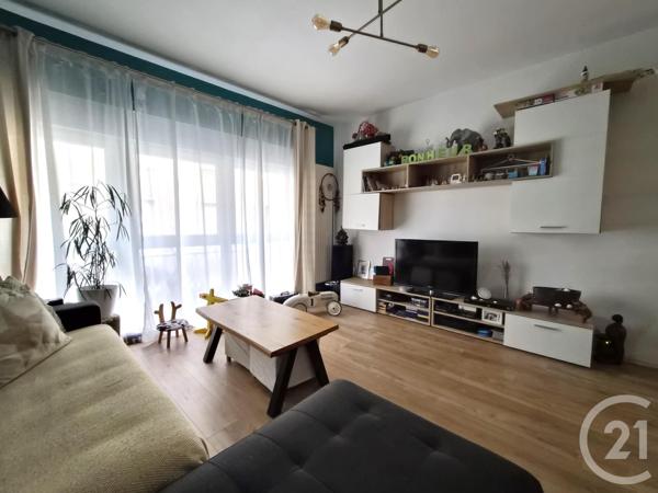 Appartement F5 à vendre  5 pièces - 94,81 m2 MONTIGNY LES METZ - 57