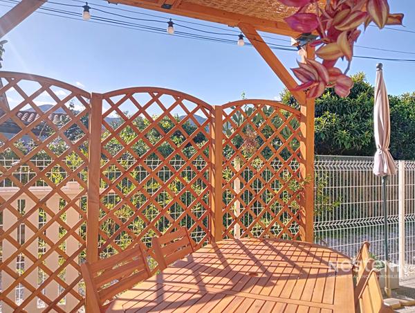 Maison 3 faces à vendre à Saint Genis des Fontaines - plain pied-- 84 m²- 3 chambres, jardin et terrasse