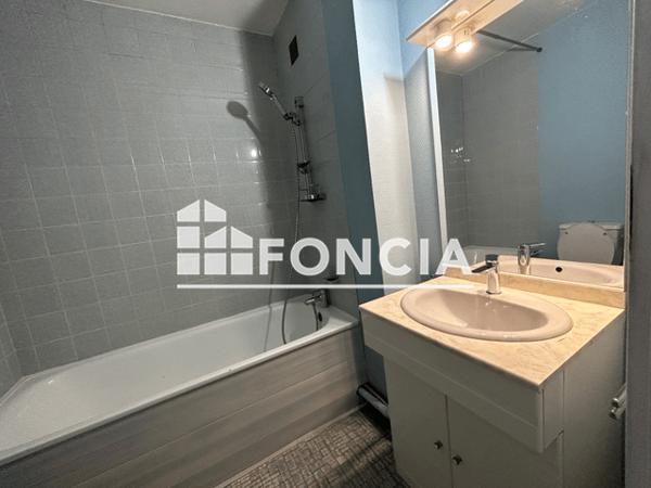 Location Studio 23.1 m² - 15 RUE JACQUINOT Nancy 54000