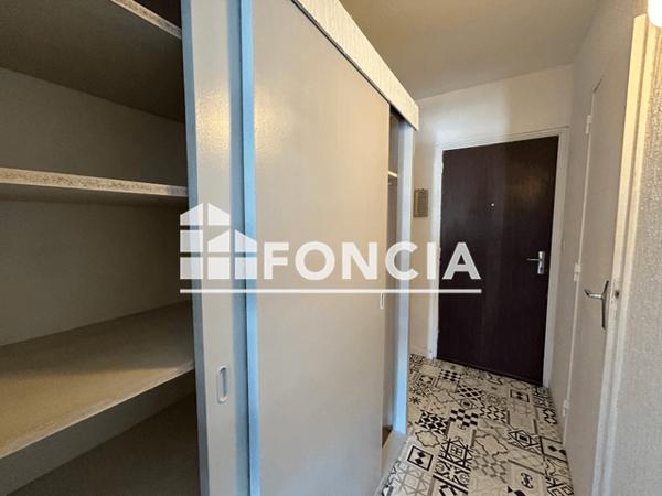 Location Studio 23.1 m² - 15 RUE JACQUINOT Nancy 54000