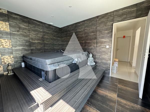 Maison 10 pièces 225 m2