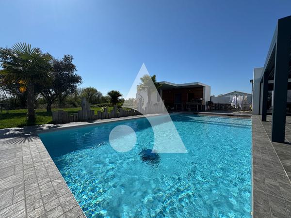 Maison 10 pièces 225 m2