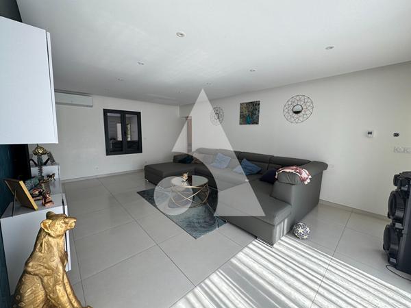 Maison 10 pièces 225 m2