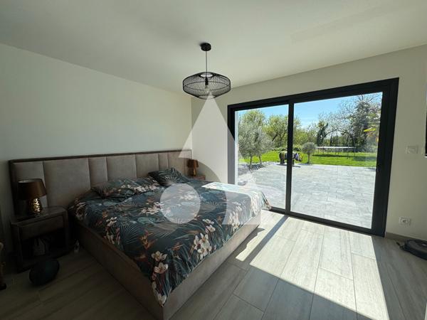 Maison 10 pièces 225 m2