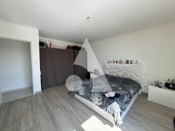 Maison 10 pièces 225 m2