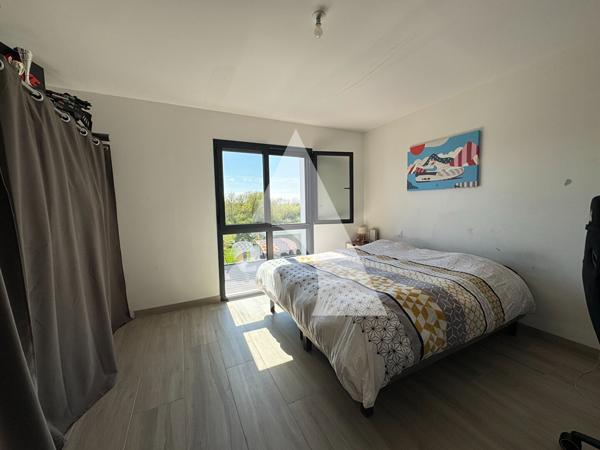 Maison 10 pièces 225 m2