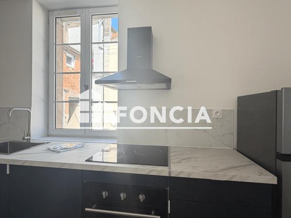 Location Appartement 3 pièces 74.77 m² - 17 RUE PORTE BARON Cholet 49300