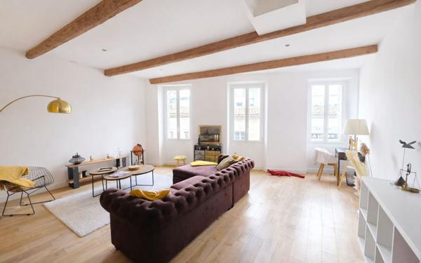 Appartement à vendre    2 pièces •  Avignon