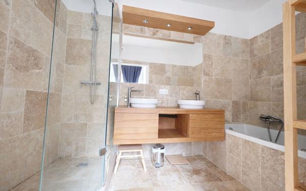 Appartement à vendre    2 pièces •  Avignon