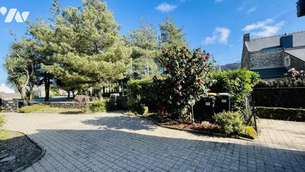 CARNAC : Maison en pierre atypique proche plage