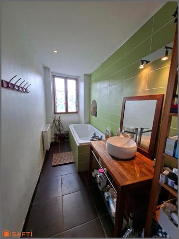 APPARTEMENT 93M² AVEC JARDIN CENTRE VILLE OLORON SAINTE-MARIE