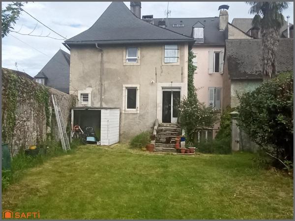 APPARTEMENT 93M² AVEC JARDIN CENTRE VILLE OLORON SAINTE-MARIE