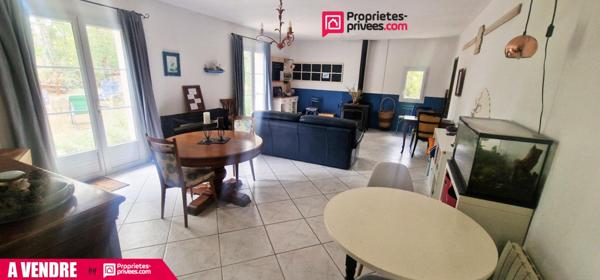 Pavillon 175 m² - 8 pièces - 5 chambres sur terrain de 3600 m²