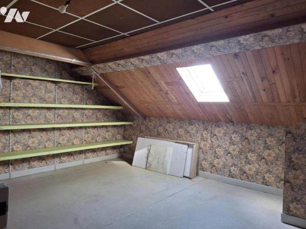 FACHES THUMESNIL Maison à rénover de  121m² hab - 5 chambres - JARDIN de 115m² - GARAGE 2 voitures 