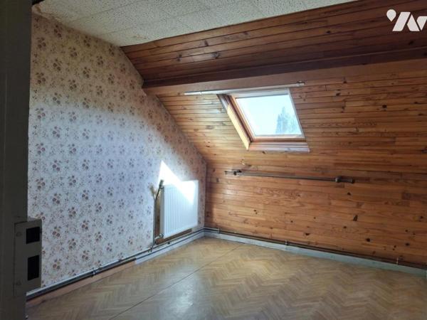 FACHES THUMESNIL Maison à rénover de  121m² hab - 5 chambres - JARDIN de 115m² - GARAGE 2 voitures 