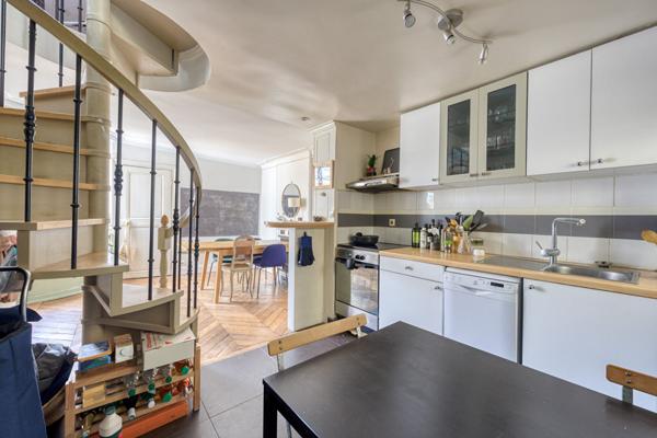 Paris 1er - Duplex - dernier étage