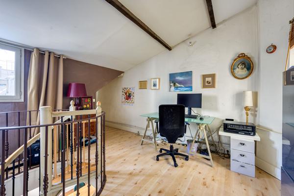 Paris 1er - Duplex - dernier étage